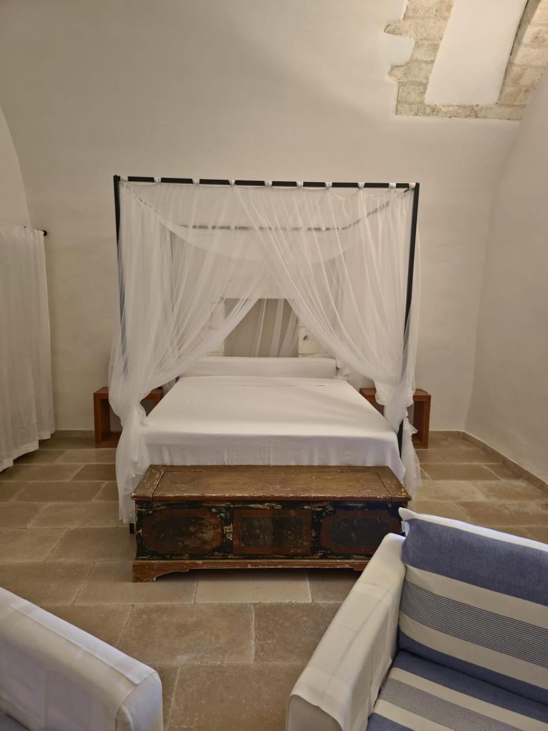 Masseria Boezio Ostuni Bed & Breakfast ตอร์เรซานตาซาบีนา ภายนอก รูปภาพ